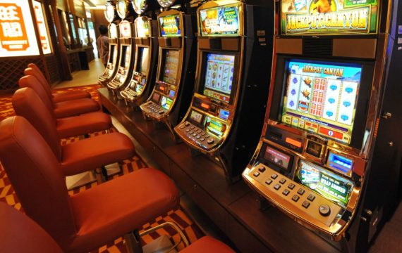 Win Lots Of Money At Scr888 With These Slot Betting Tips